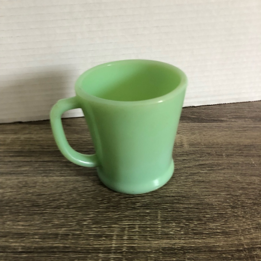 Vtg Fire King Jadeite Green Mug